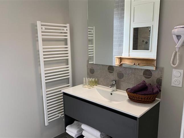 Suite bathroom Belle Normandy Bayeux
