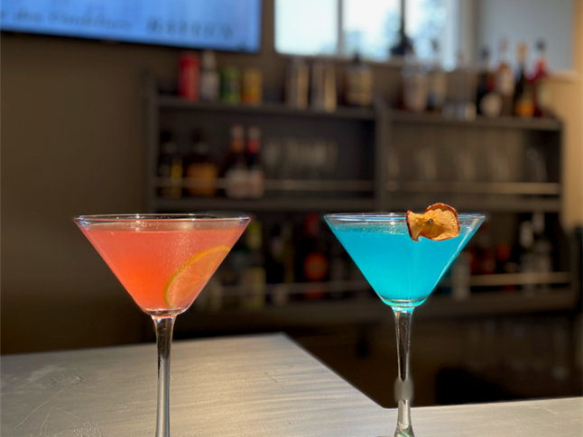 Cocktail bar 1066