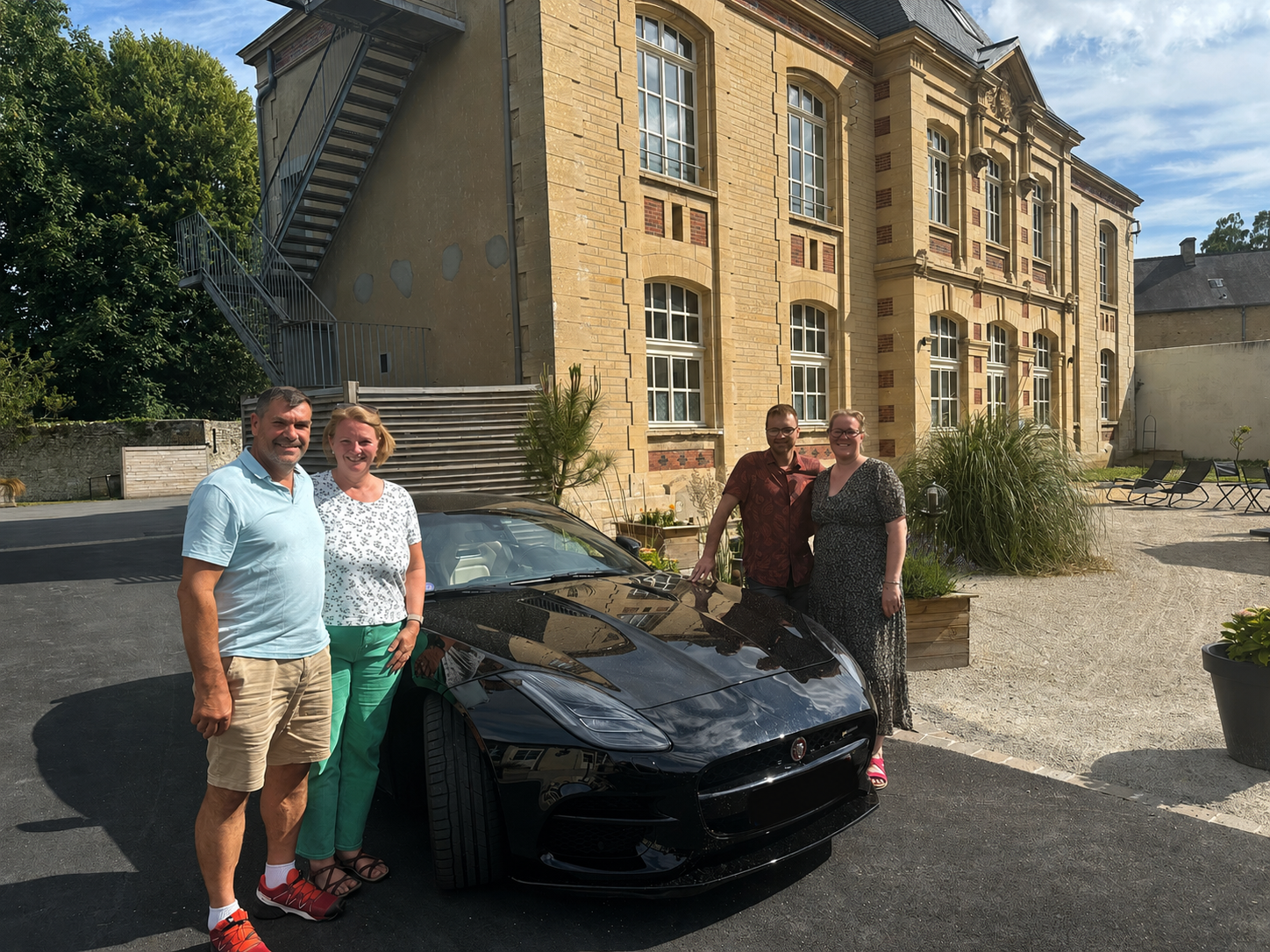 Parking hotel belle normandy
